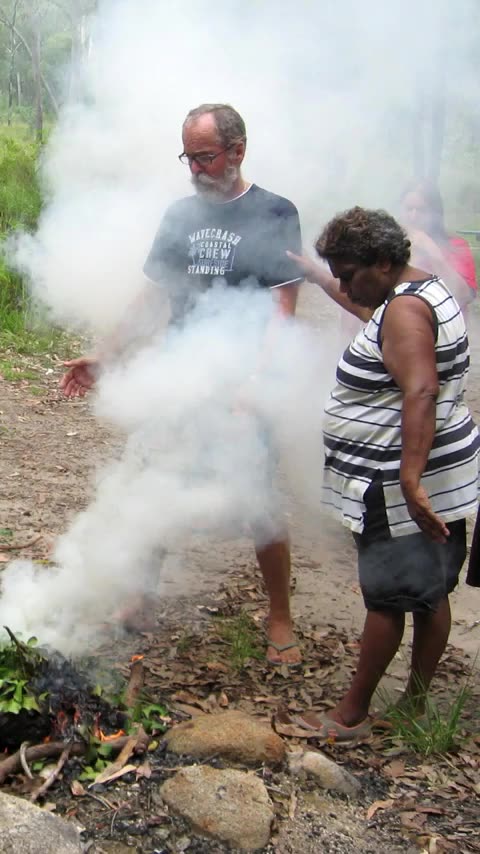 Paid Leave for Aboriginals Only 👎🤦‍♀️🤦‍♀️👎