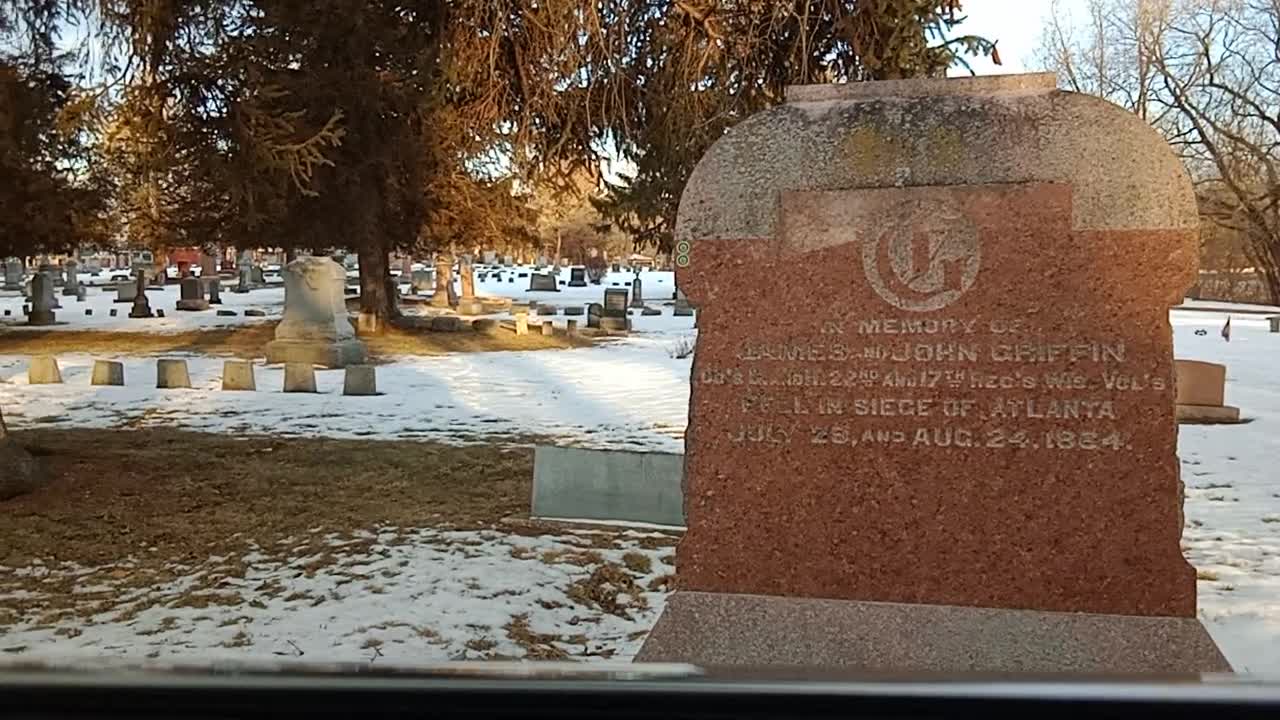 Cemetery in Wisconsin "Old Graves" New Deaths possible CV sad