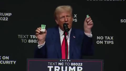 Trump ROASTS Biden's Economy With Tic-Tacs