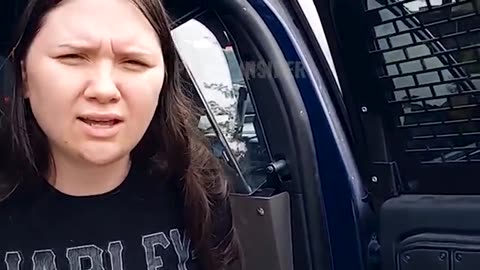 Teen Thinks She Can Flash Gun at People Without Consequences