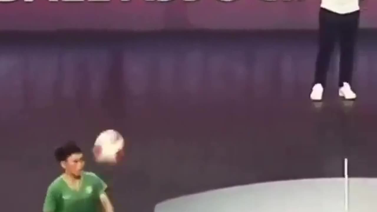 ⚽️🤼♀️
