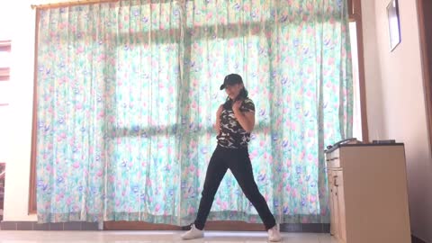 Dance tutorial