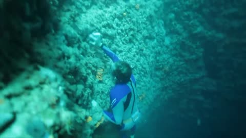 Never be Nery freediving in Vouliagmeni
