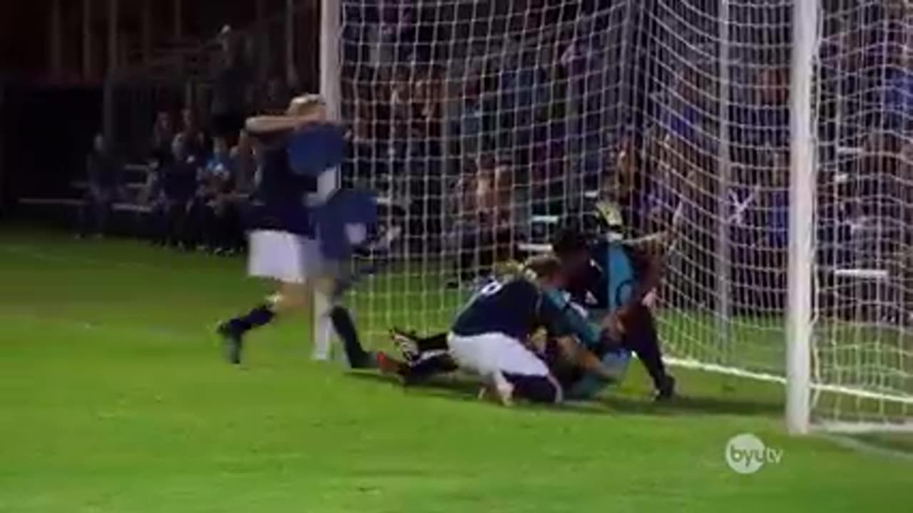 Permainan sepak bola paling sakit