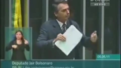 Bolsonaro denunciou em 2011: "Lula foi à Líbia pegar dinheiro com Kadafi."