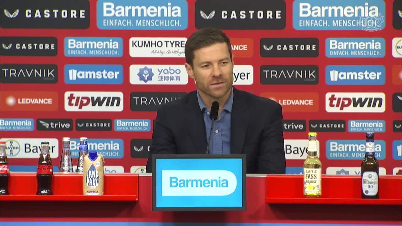 Xabi Alonso überrascht! So gut spricht er noch Deutsch _ Bayer Leverkusen