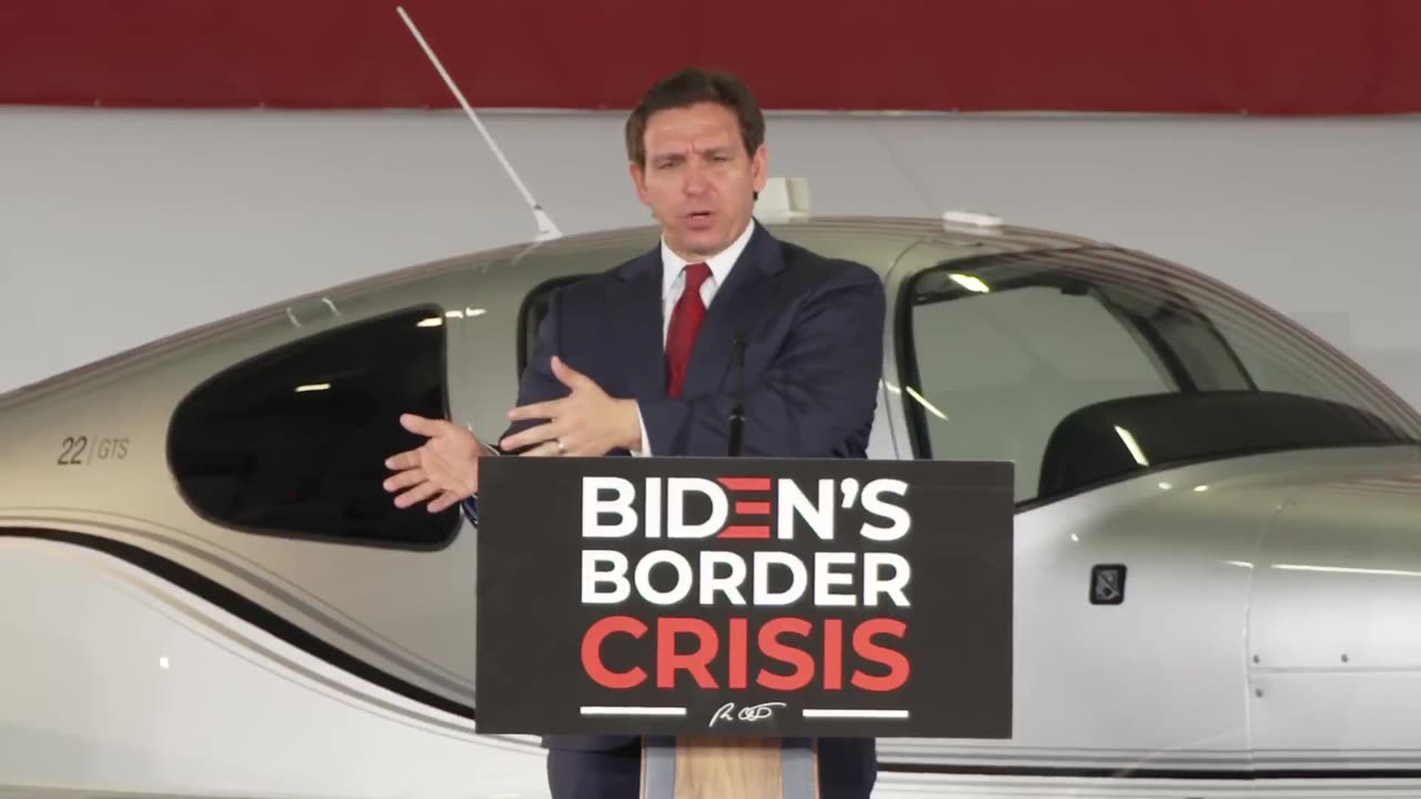 DeSantis ANNIHILATES The Liberal Media's Lies With SAVAGE Truth Bomb