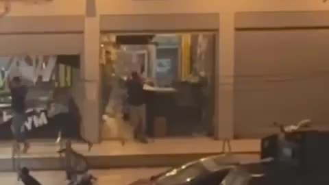 UAE forces attack a wedding hall in Aden