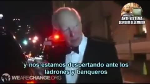Notero confronta a Rothschild en la calle
