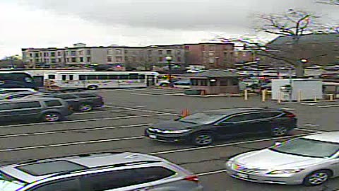 1907LOTS00Lot16SenateParkingLot_2021-01-05_15h40min01s670ms.mp4