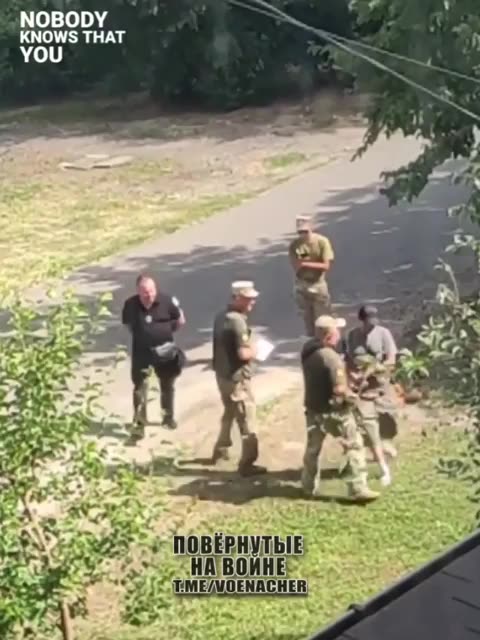 Ukrainian Zelensky regime's TCC abductors stops a Ukrainian man who they want to abduct