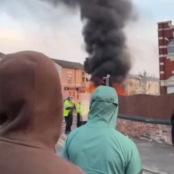British Protesters Try To Enter Southport Mosque