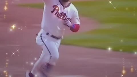 PHILLIES BRYCE HARPER HOMERS TO SEND PHILLIES TO WORLD SERIES