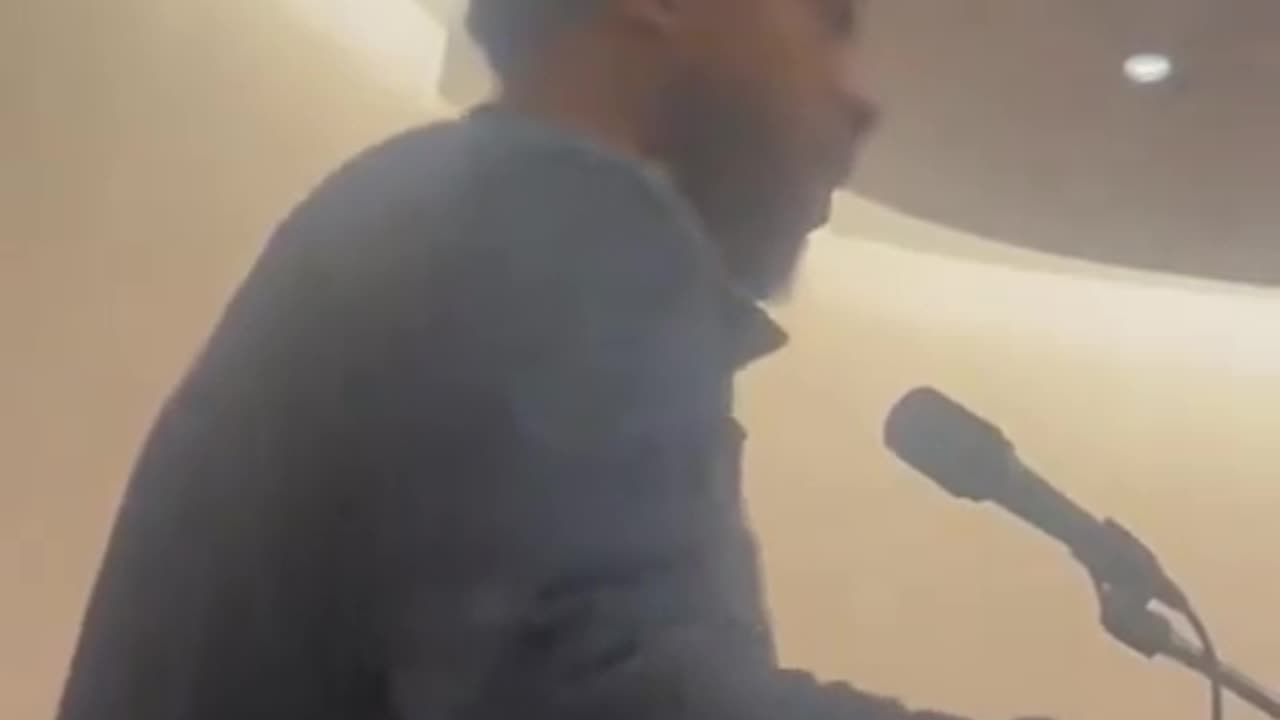 Resident Of Chicago Has Had Enough Of The Massive Influx Of Illegal Immigrants