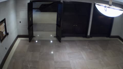 7189CVCLLSVC205_2021-01-06_16h20min01s203ms.mp4