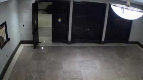 7189CVCLLSVC205_2021-01-05_20h40min01s643ms.mp4