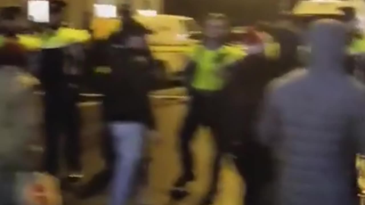 🇮🇪 The Irish are waking up: