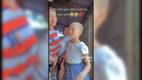 REGARDE SON CUI SON CUITATA / [TikTok challenge]