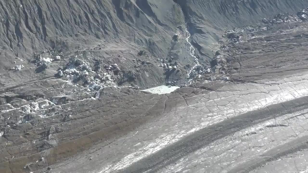 NASA Explorers: Flying Alaskan Glaciers