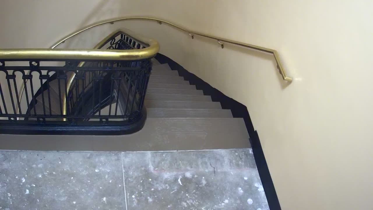 5191CHOB05Stair3_2021-01-06_05h40min02s413ms.mp4