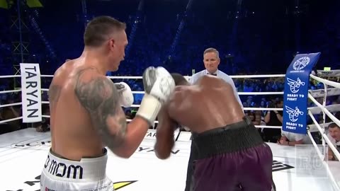 The Low Blow Controversy - The Bottom Line in Oleksandr Usyk's victory against Daniel Dubois