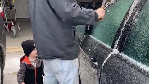 Using a Hammer to Open a Frozen Car Door ||