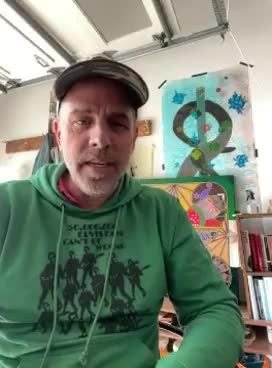 Artist, Hunter Biden, has a black eye