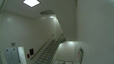 3152RHOB01Stair7_2021-01-05_01h40min01s250ms.mp4