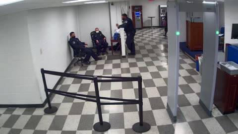 6135RHOBG3G3L8ScreeningArea8_2021-01-06_18h40min01s957ms.mp4