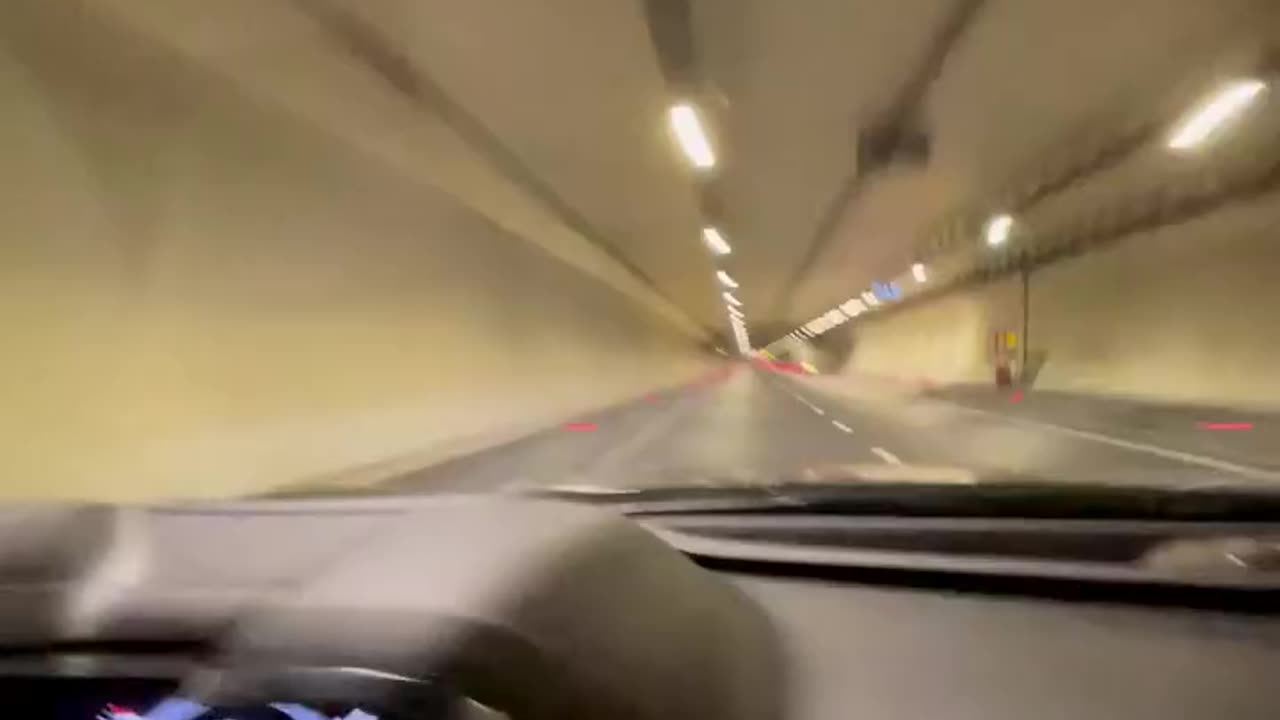 DUBAI DRIVE