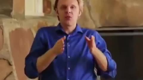 החוקים של האילומינטי מחייבים אותם להודיע לנו מה הם מתכננים רק ככה יורשה להם לפעול תפקידנו זה להעיר יותר אנשים לתוכנית