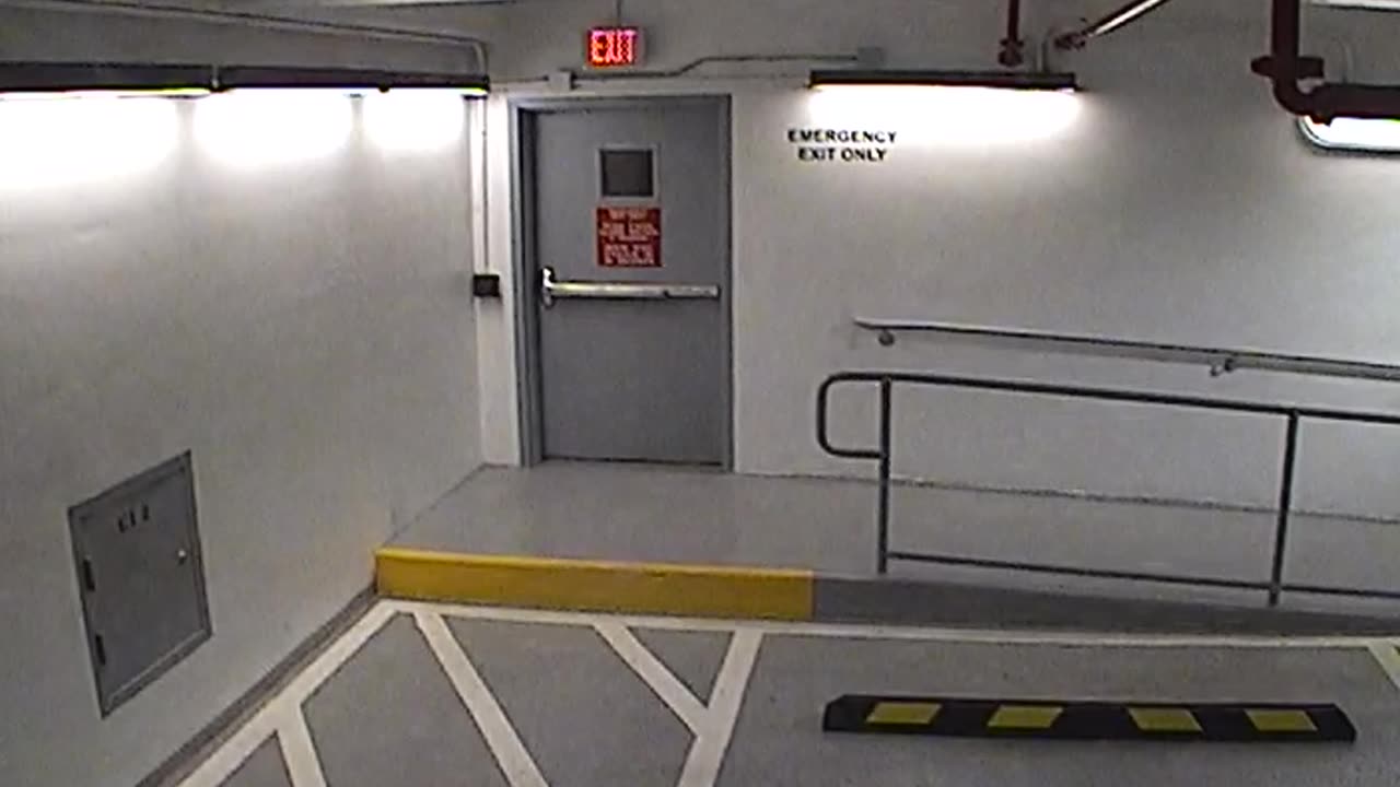 6027RHOBG1G101BWestGarage_2021-01-05_06h00min00s490ms.mp4