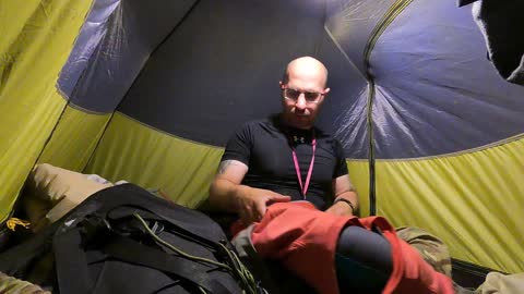 Getting ready for bed. Inside the cloudpeak 2. Speedlapse.