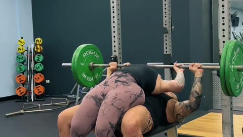 Positive gym culture |#couples #couplecomedy #meme #gym