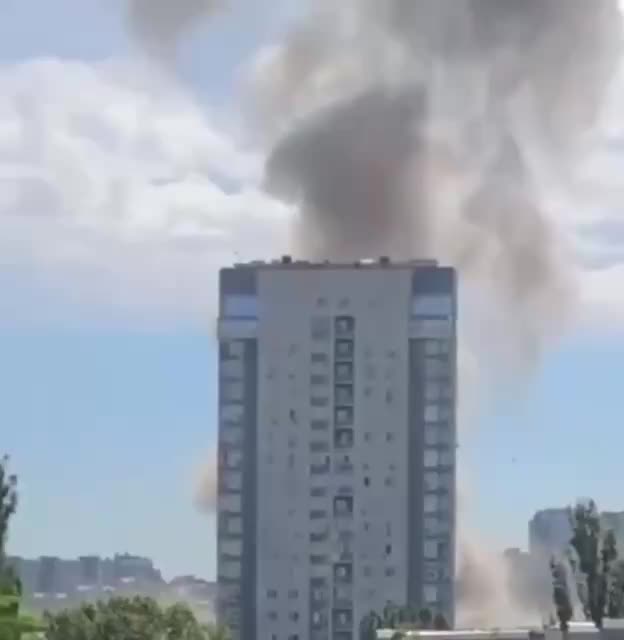 Russia fired 5 missiles at the same target in Kyev yesterday