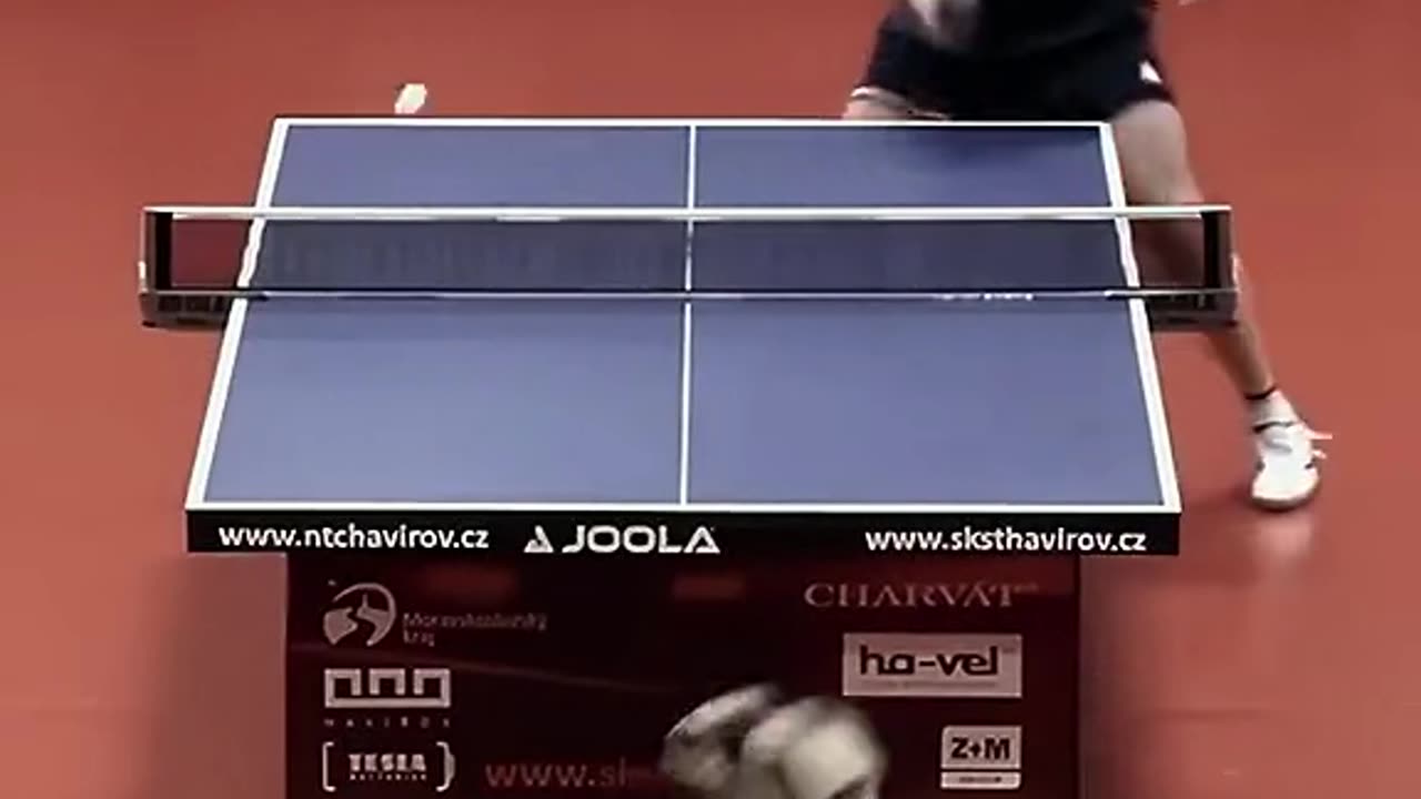 Ai vs human table tennis 😨😨