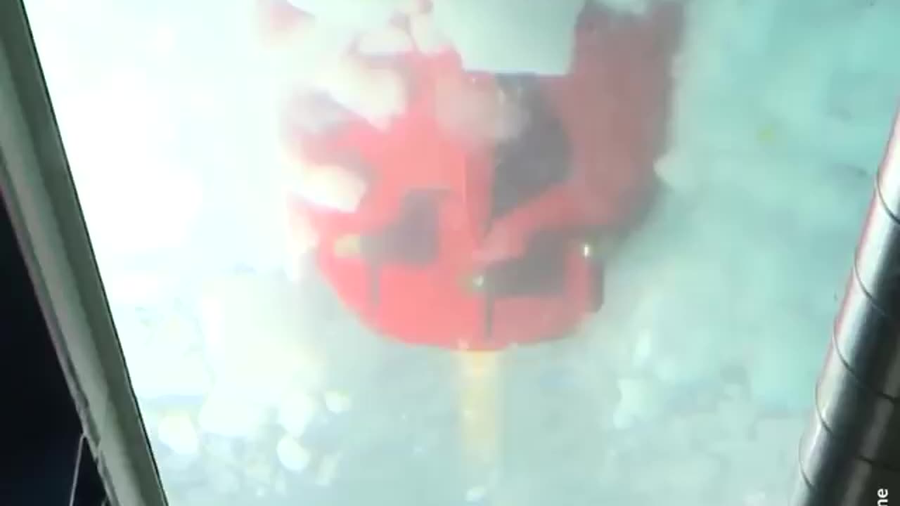 Electric gearless steerable propulsion has increased the maneuverability of ships.