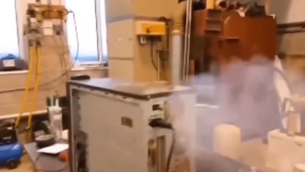 BRO DOWNLOADED THE WRONG SHADERS