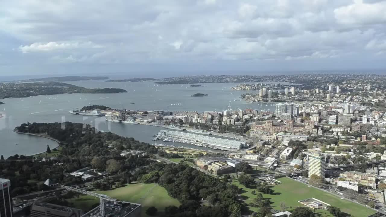 Visiting Sydney, Australia in a Minute