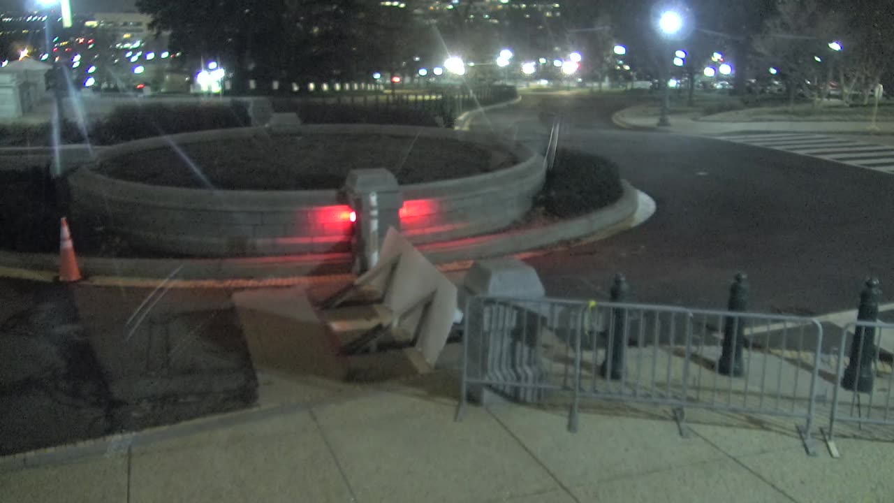 7214USCG00SenatePlazaOutbound_2021-01-05_01h00min00s890ms.mp4