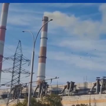 ★ Mystérieuses Sphères filmées au-dessus d'une centrale en Russie !