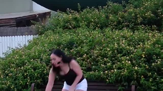 God, how is this possible- I hate flies #shorts Tiktok video by Tiktoriki