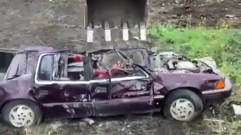 Smashing car is most satisfying to watch