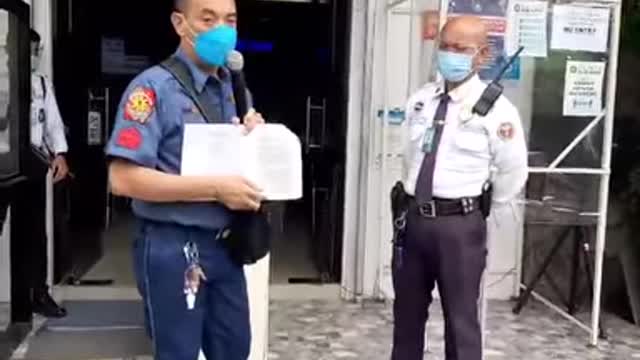 SALUTE TO THE POILICE WHO GIVE LECTURE.ABOUT VACCINE POLICY.