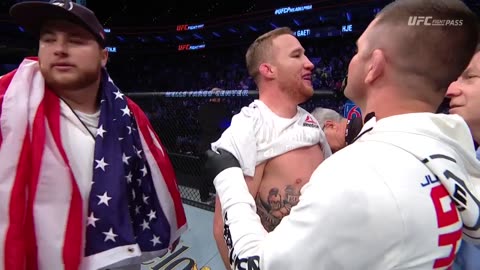 Justin Gaethje flatlines Edson Barboza