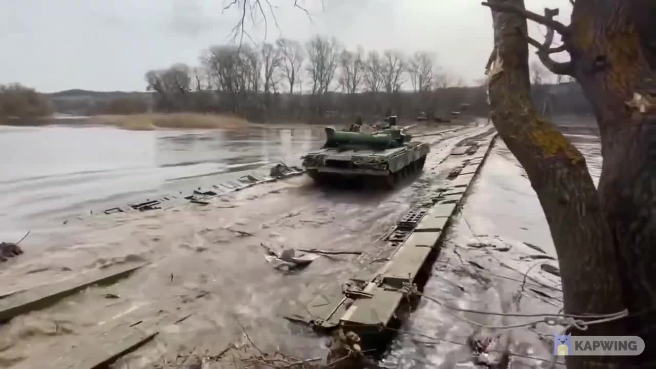 Russian army going West