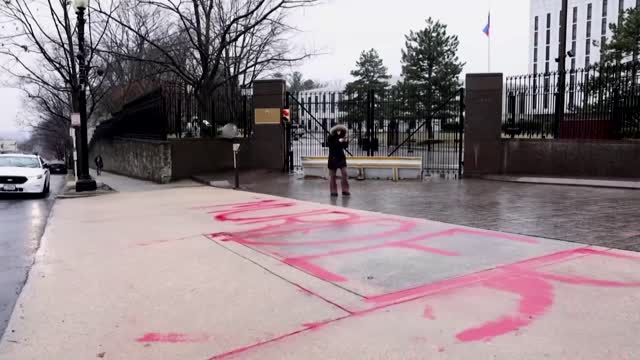 'Truly scary:' protesters in LA, D.C. decry Ukraine invasion