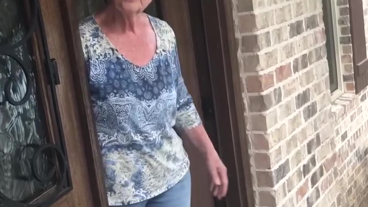 Woman has strange proposal at front door... 😅🍷