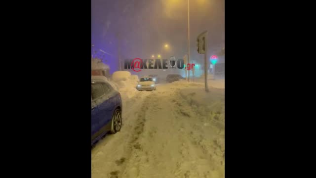 ΣΤΕΦΑΝΟΣ ΧΙΟΣ, ΒΥΘΙΣΜΕΝΟΣ ΣΤΗ ΛΑΙΛΑΠΑ