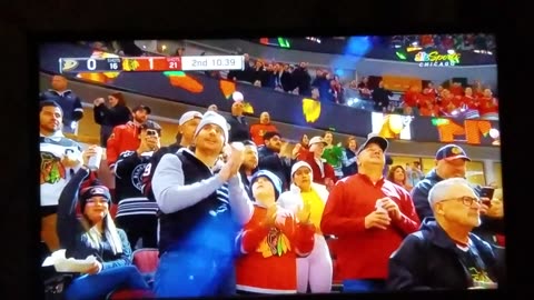 ANA vs CHI - Blackhawks Lead 1-0